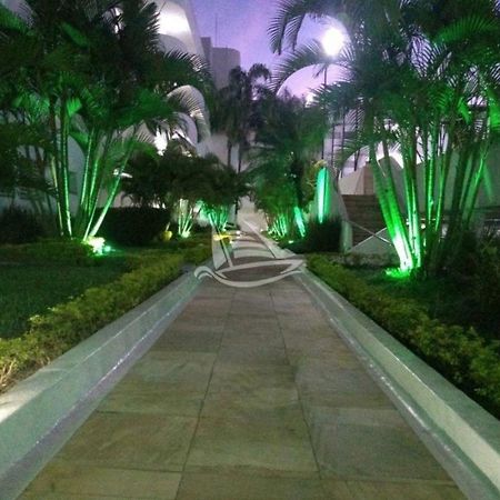 Apartamento Wal กัวรูจา ภายนอก รูปภาพ